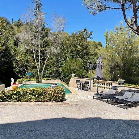 Studio En Bas De Villa Avec Piscine Proche Bord De Mer Cagnes-sur-Mer Buitenkant foto