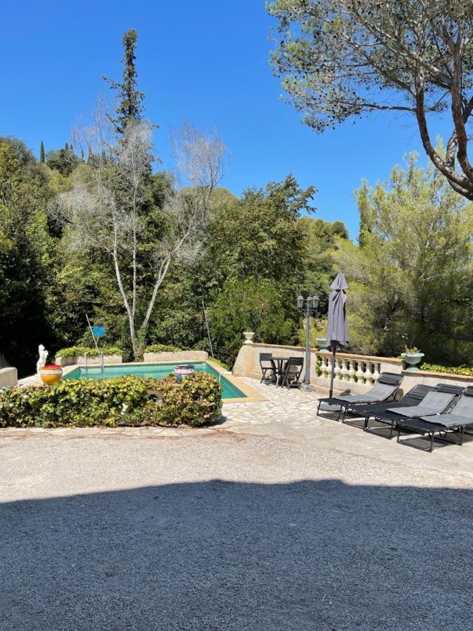 Studio En Bas De Villa Avec Piscine Proche Bord De Mer Cagnes-sur-Mer Buitenkant foto
